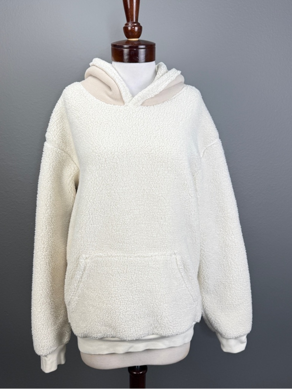 Talentless Men's Oversized Cream Ecru Sherpa Hoodie Pockets Sz L Comfort